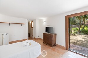 4 bedrooms