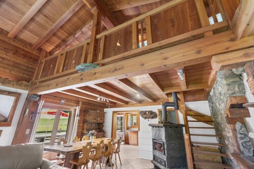 Chalet Arolla 8 pers : vue, nature & parking privé