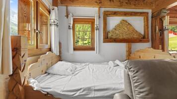 Strygejern/strygebræt, weekendseng, Wi-Fi, sengetøj