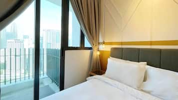 Superior Studio, 1 Queen Bed, Balcony, City View | View from room