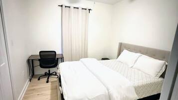 2 bedrooms, desk, iron/ironing board, WiFi (free)