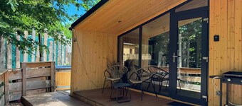 Unusual, intimate lodge with Nordic bath in the heart of Alsace