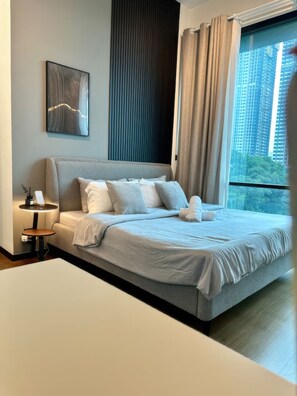Superior Apartment, 2 Bedrooms, Balcony, City View | Desk, laptop workspace, free WiFi, bed sheets - Opus Residences by Emily in Town (Kuala Lumpur)