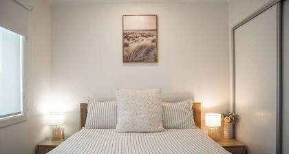 Sandy Feet Retreat Su