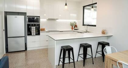 Apostle Escape Summar