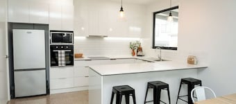 Apostle Escape Summar