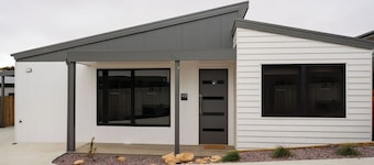 Apostle Escape Summar