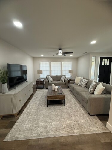 "Golden Retreat –3BR/2BA Escape" located in the top neighborhood in Madera