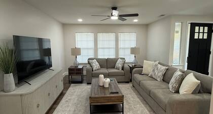 "Golden Retreat –3BR/2BA Escape" located in the top neighborhood in Madera