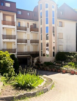 Exterior - Stef House Apartment with Private Garden, Wi-Fi and Air Conditioning (Rivisondoli)