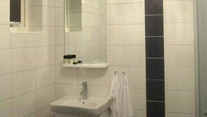Uklassifisert bilde, 3 av 34, knapp