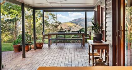 Luxury Winter Escape • Fire & Incredible Views!