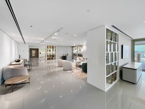 Lobby - Beachfront Bliss 2Bedroom in Grand Bleu (Emaar Beachfront)