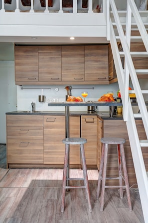 City Studio, 1 Double Bed with Sofa bed, Non Smoking | Private kitchen | Espresso maker, coffee/tea maker, electric kettle, toaster - Charming Le Marais Mezzanine Studio (Paris)