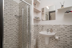 Shower, bidet