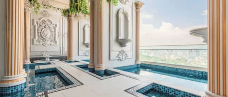 Kiến trúc tòa nhà