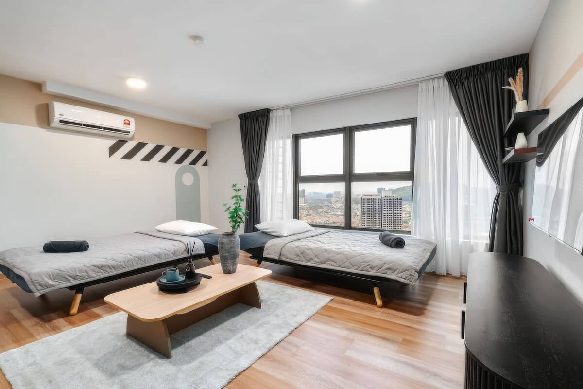 Superior Apartment, 2 Bedrooms, Balcony, City View | Meja, Wi-fi percuma