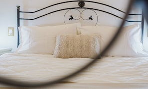 Down comforters, iron/ironing board, free WiFi, bed sheets