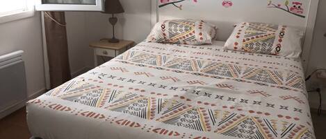 1 bedroom, iron/ironing board, WiFi, bed sheets