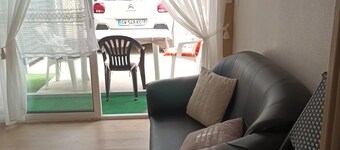 Town house located between Arcachon and Andernos les Bains.