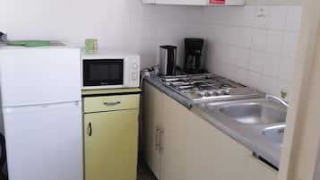 Micro-ondes, plaque de cuisson