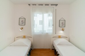 2 bedrooms, Internet