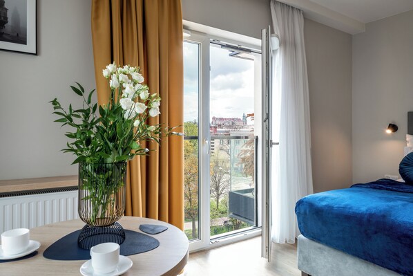 Iron/ironing board, free WiFi, bed sheets - Stylish Studio with Wawel Castle View near Old Town (Kraków)