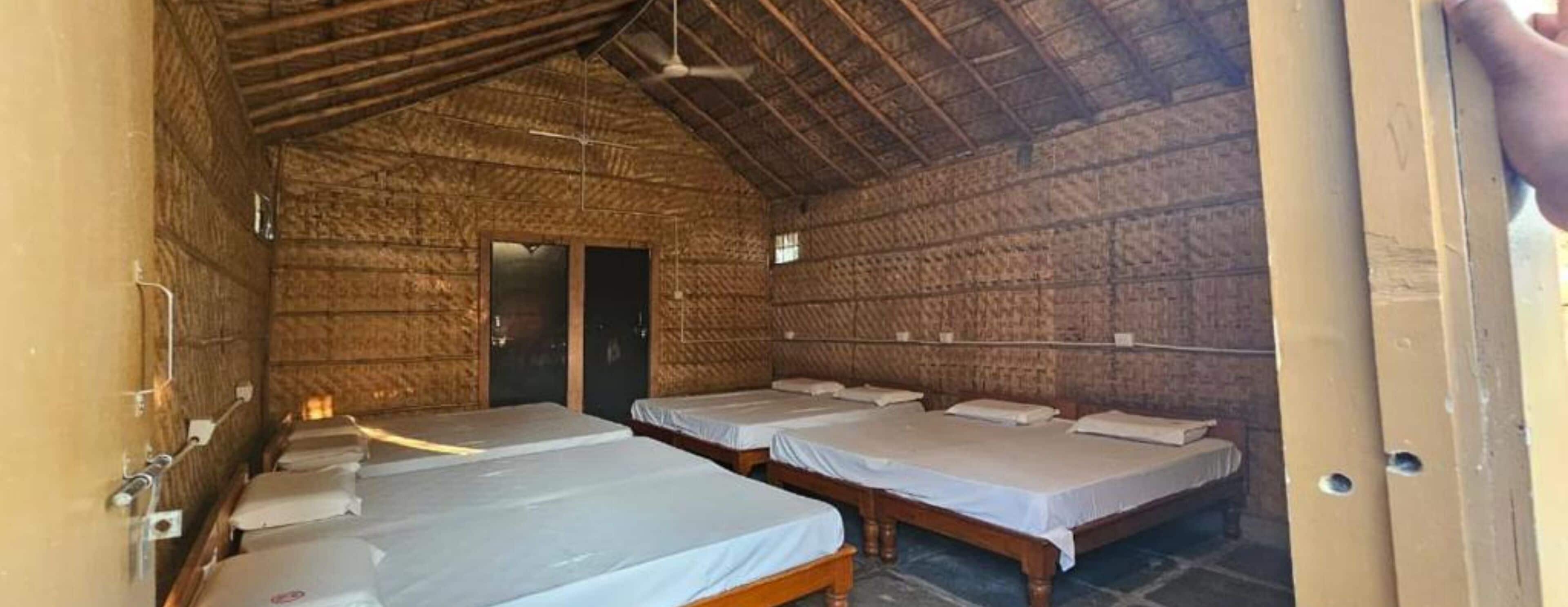 Family Shared Dormitory | Free WiFi