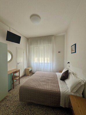 Twin Room, Beach View | In-room safe, desk, free WiFi