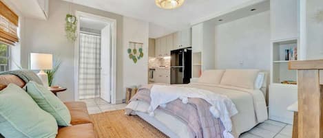 Lit parapluie, Wi-Fi, draps fournis