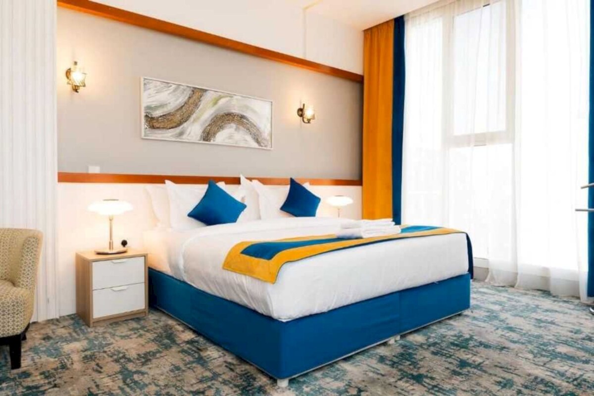 Desk, laptop workspace, free WiFi, bed sheets