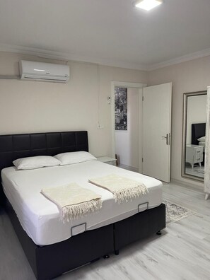 2 bedrooms, iron/ironing board