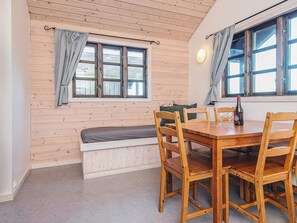 House | Interior - 5 Person Holiday Park Home in Ronde (Ronde)