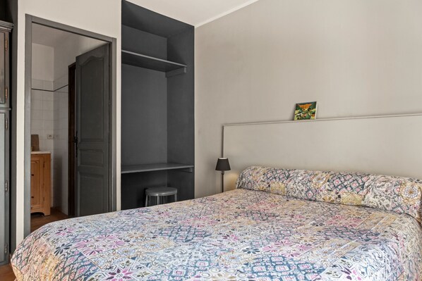3 bedrooms, iron/ironing board, WiFi - Villa "Bignone" with private pool, private terrace and Wi-Fi (Régusse)