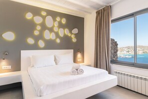 7 chambres, coffres-forts dans les chambres, fer et planche à repasser