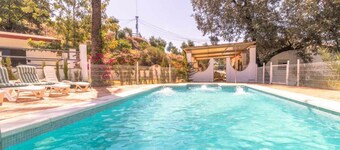 House in the Sierra Norte de Sevilla ideal for disconnecting (ideal for pets)