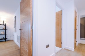 Interior - Leeds *Penthouse Vibes*  3 Bed sleeps 6 (Leeds)