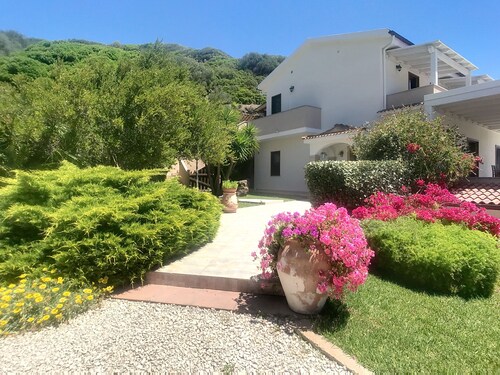 Villa Surrounded by Nature Bbq Privacy Sea Relax