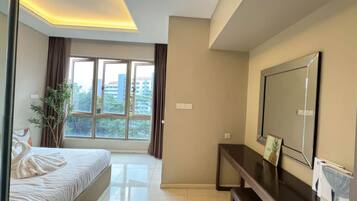 Superior Apartment, 2 Bedrooms, Balcony, City View | Desk, laptop workspace, free WiFi, bed sheets