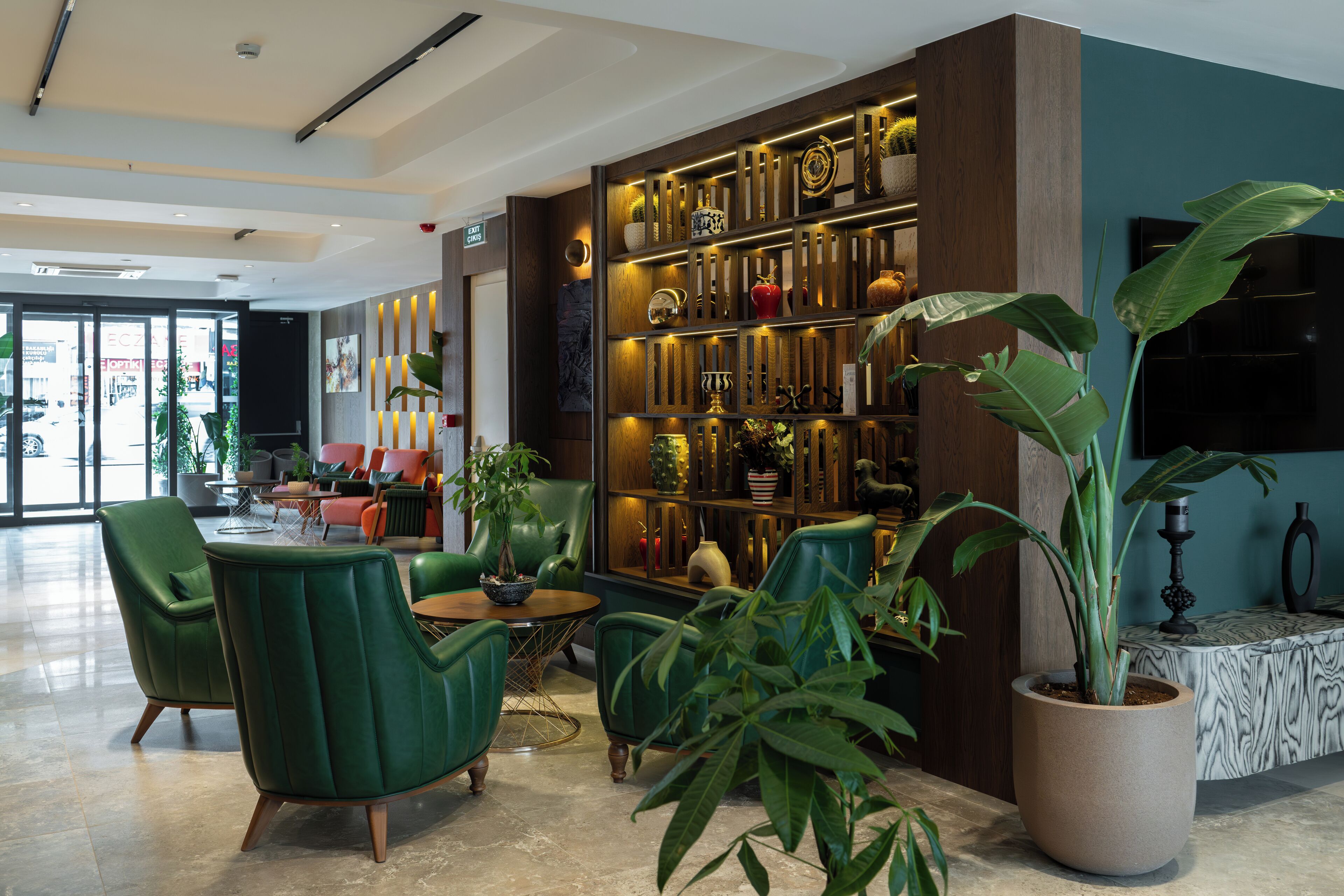 ロビーラウンジ