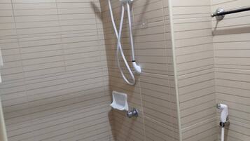 Condo, 1 Bedroom, Accessible, Balcony | Bathroom
