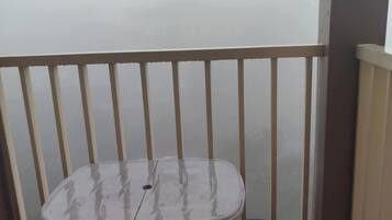 Kondominium, 1 kamar tidur, akses difabel, balkon | Balkon