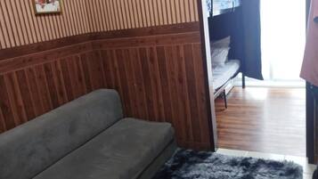 Kondominium, 1 kamar tidur, akses difabel, balkon | Interior