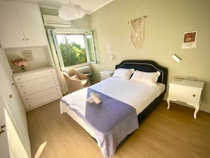 2 chambres, fer et planche à repasser, Wi-Fi, literie fournie