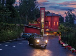 Parkir mandiri gratis