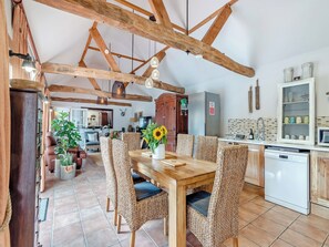 Dining - The Cottage - UK49370 (Woking, near Guildford)
