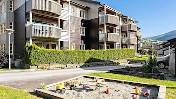 Apartment, 2 Bedrooms, Accessible, Balcony | Exterior