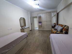 2 dormitorios, tabla de planchar con plancha, wifi