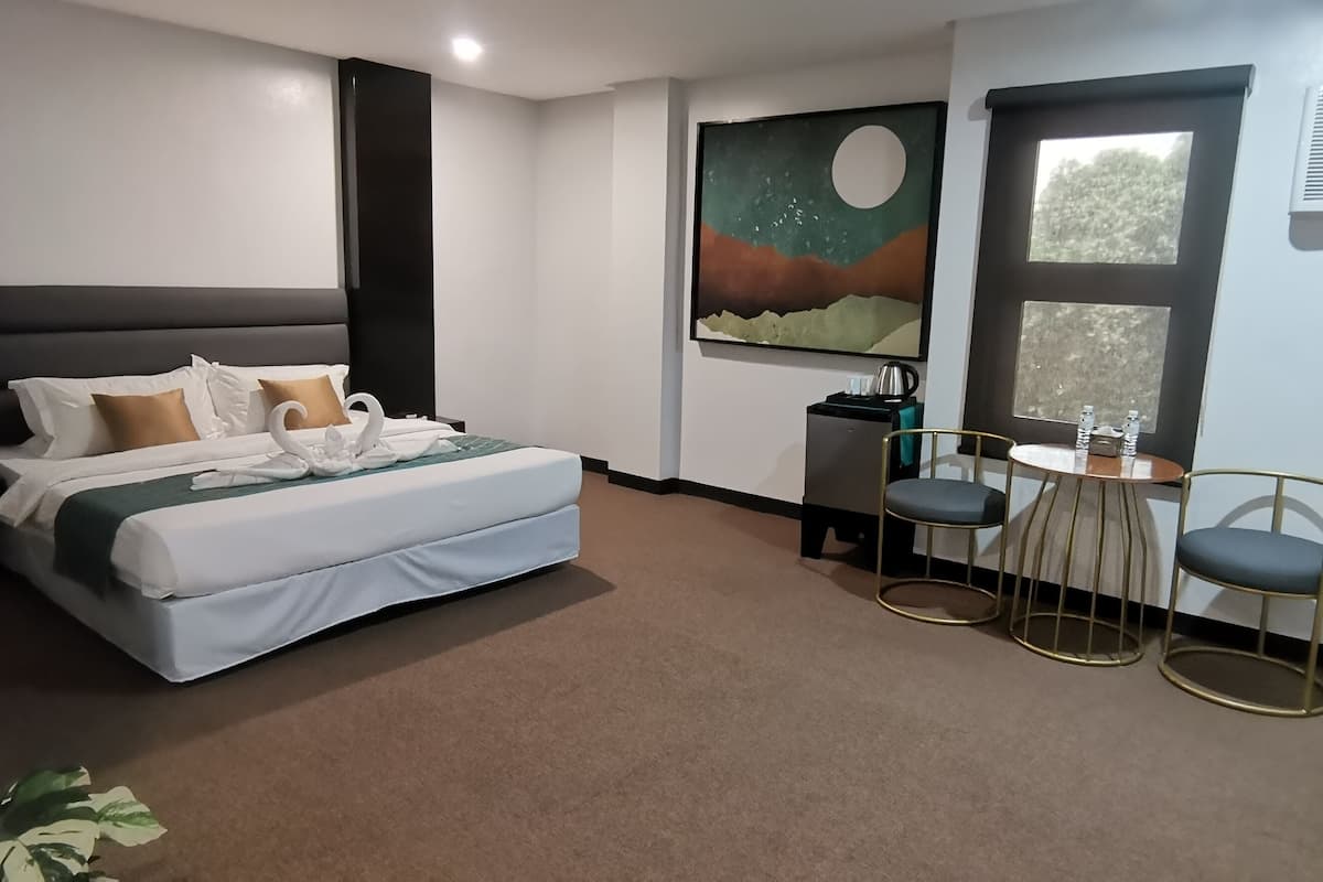 Habitació doble superior | Minibar, escriptori, wifi gratuïta i roba de llit 