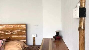 Desk, laptop workspace, soundproofing, iron/ironing board